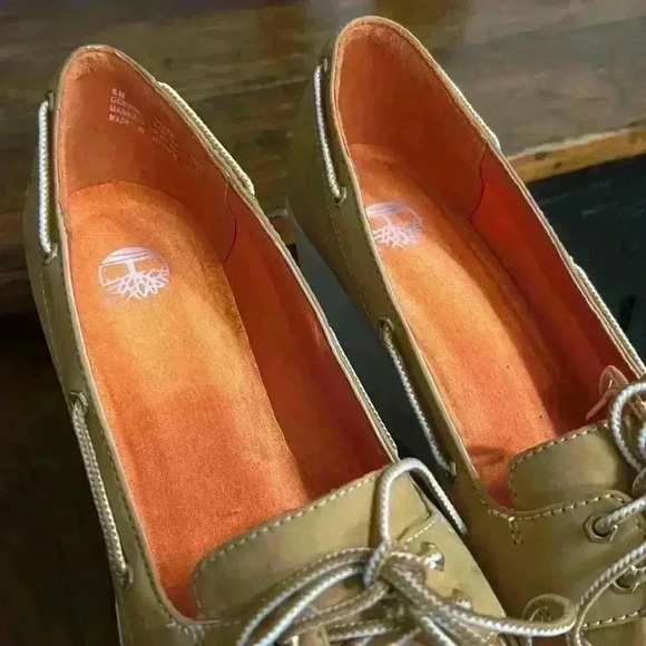 Timberland Women Leather Skipher Mule Like New 3”Wedge With‎ Classic Logo Sz 8 - Picture 11 of 12